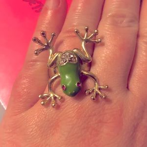 Betsey Johnson frog ring garden picnic frog ring